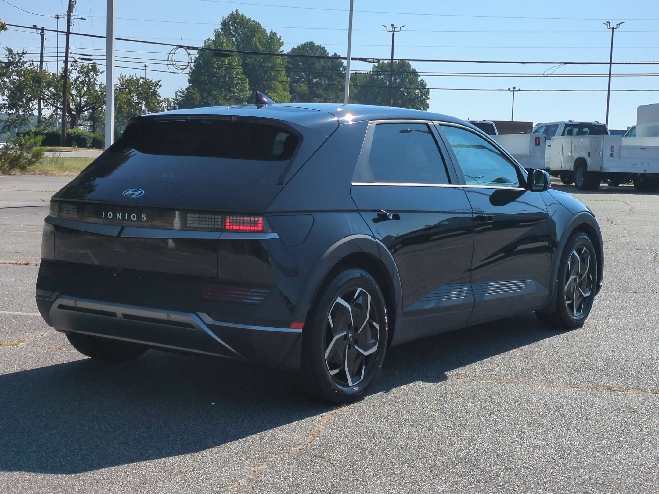 2023 Hyundai IONIQ 5 SE