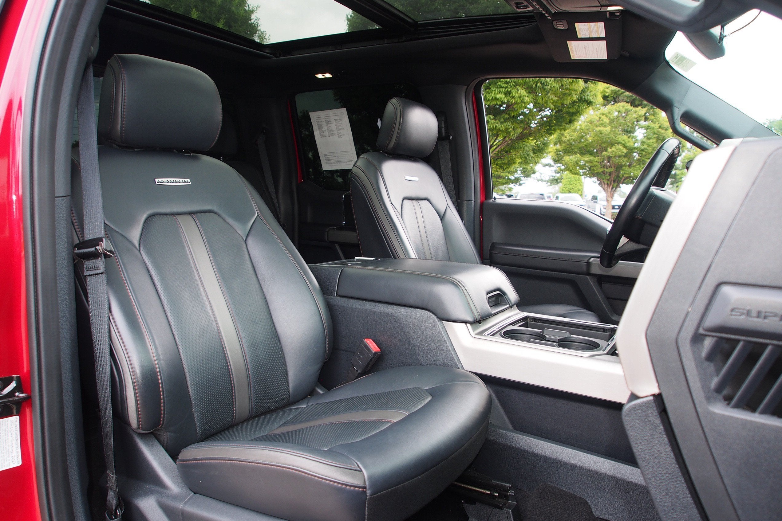 2022 Ford Super Duty F-250 SRW Platinum