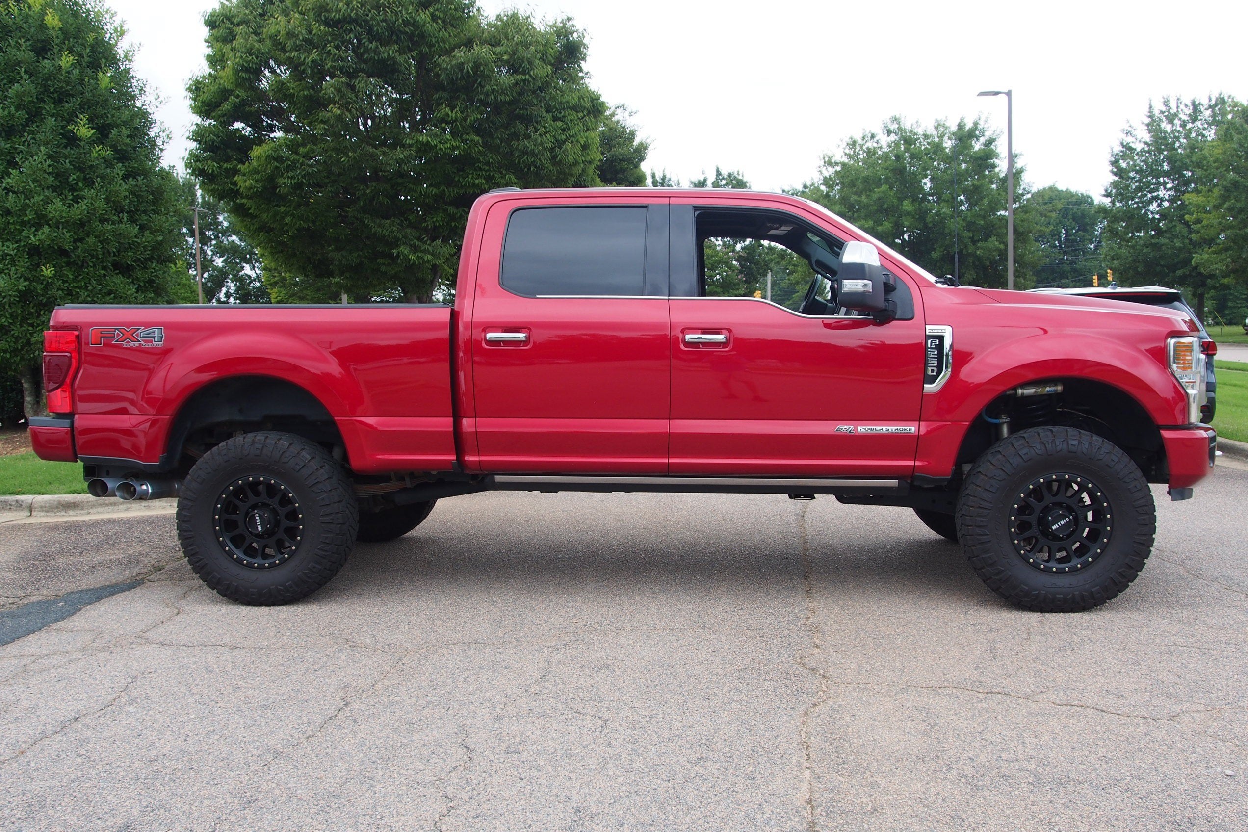 2022 Ford Super Duty F-250 SRW Platinum
