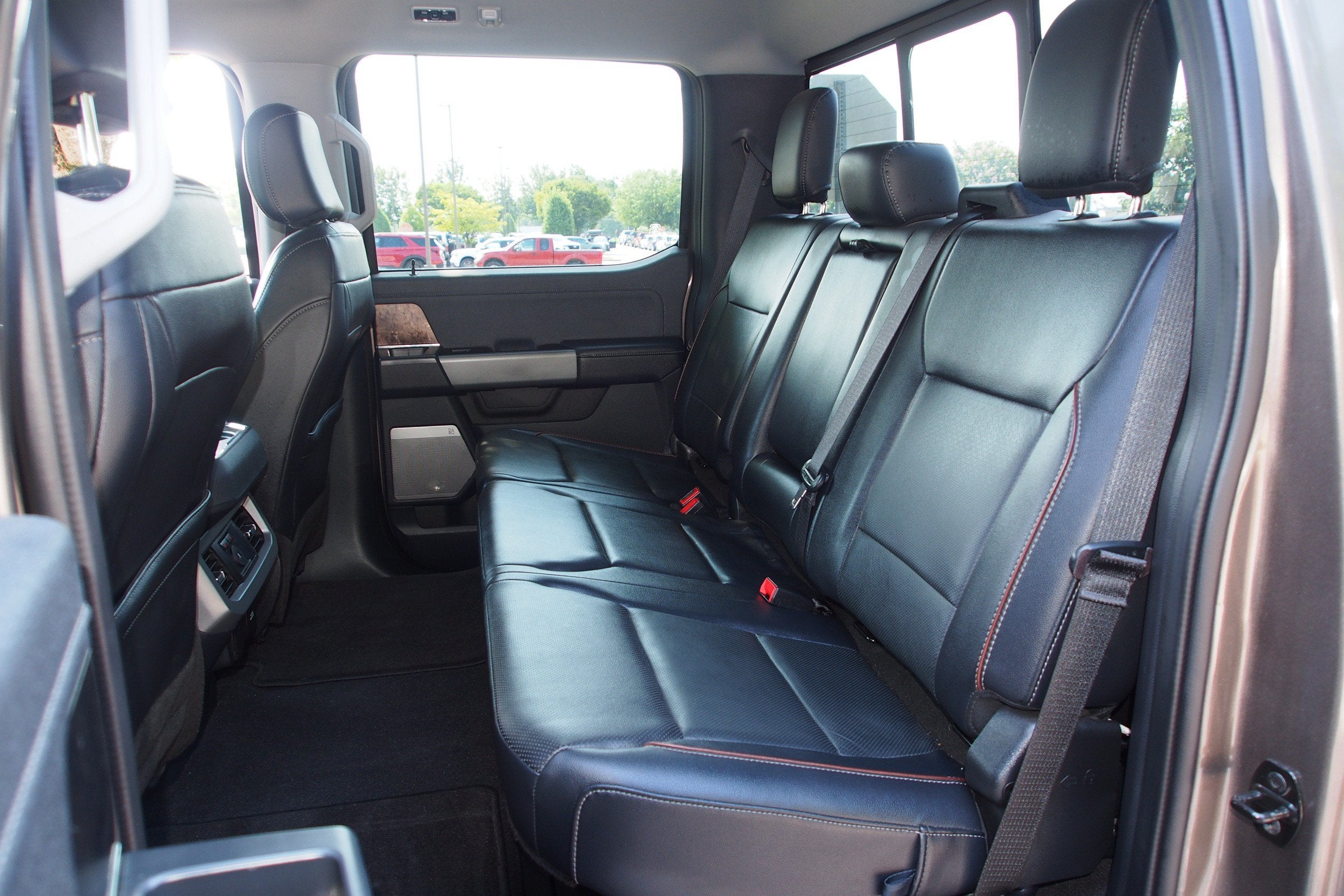 2023 Ford Super Duty F-350 SRW LARIAT