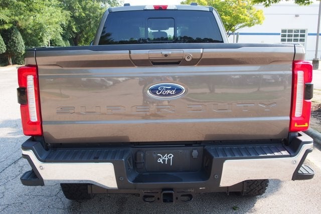 2023 Ford Super Duty F-350 SRW LARIAT