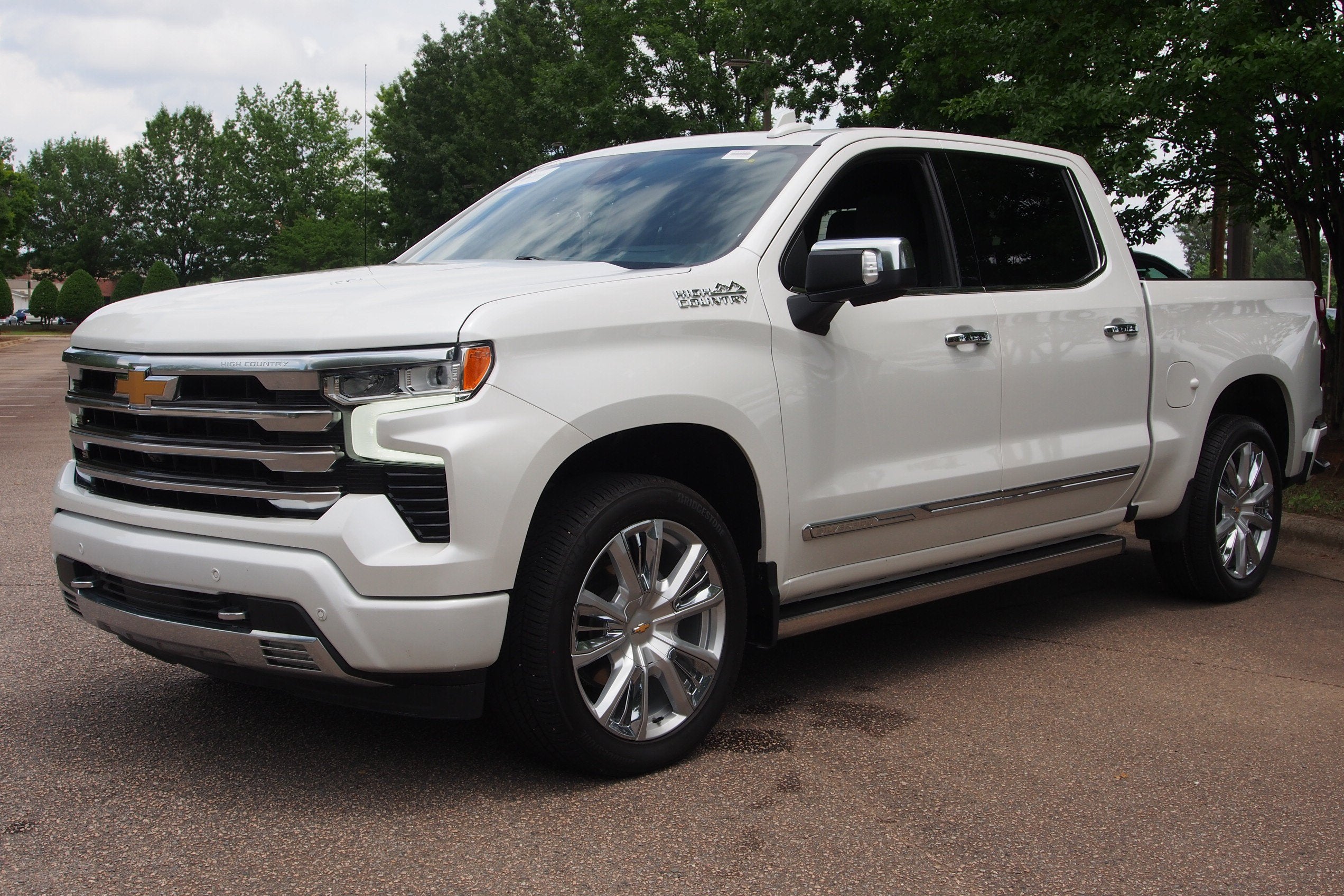 2023 Chevrolet Silverado 1500 High Country