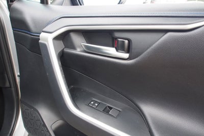 2019 Toyota RAV4 Hybrid XSE