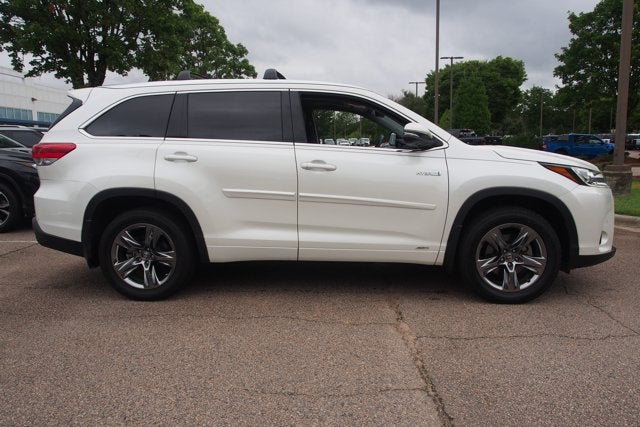 2019 Toyota Highlander Hybrid Limited Platinum