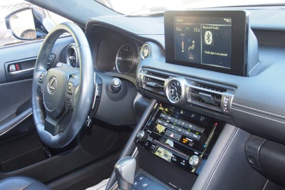 2022 Lexus IS IS 300