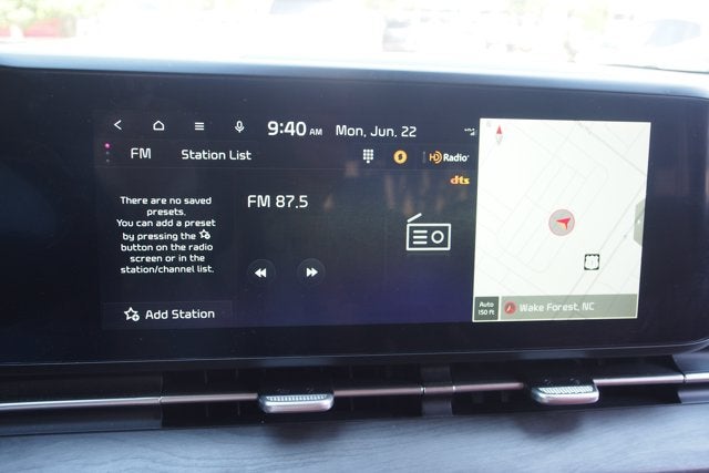 2024 Kia Carnival SX