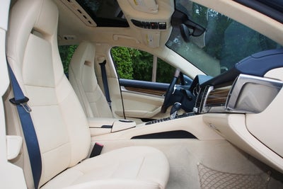 2012 Porsche Panamera Turbo