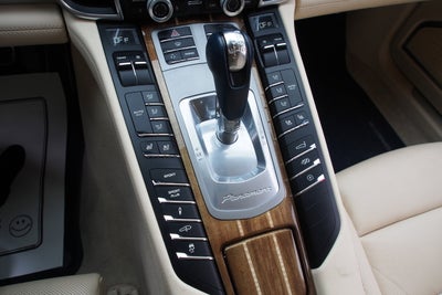 2012 Porsche Panamera Turbo