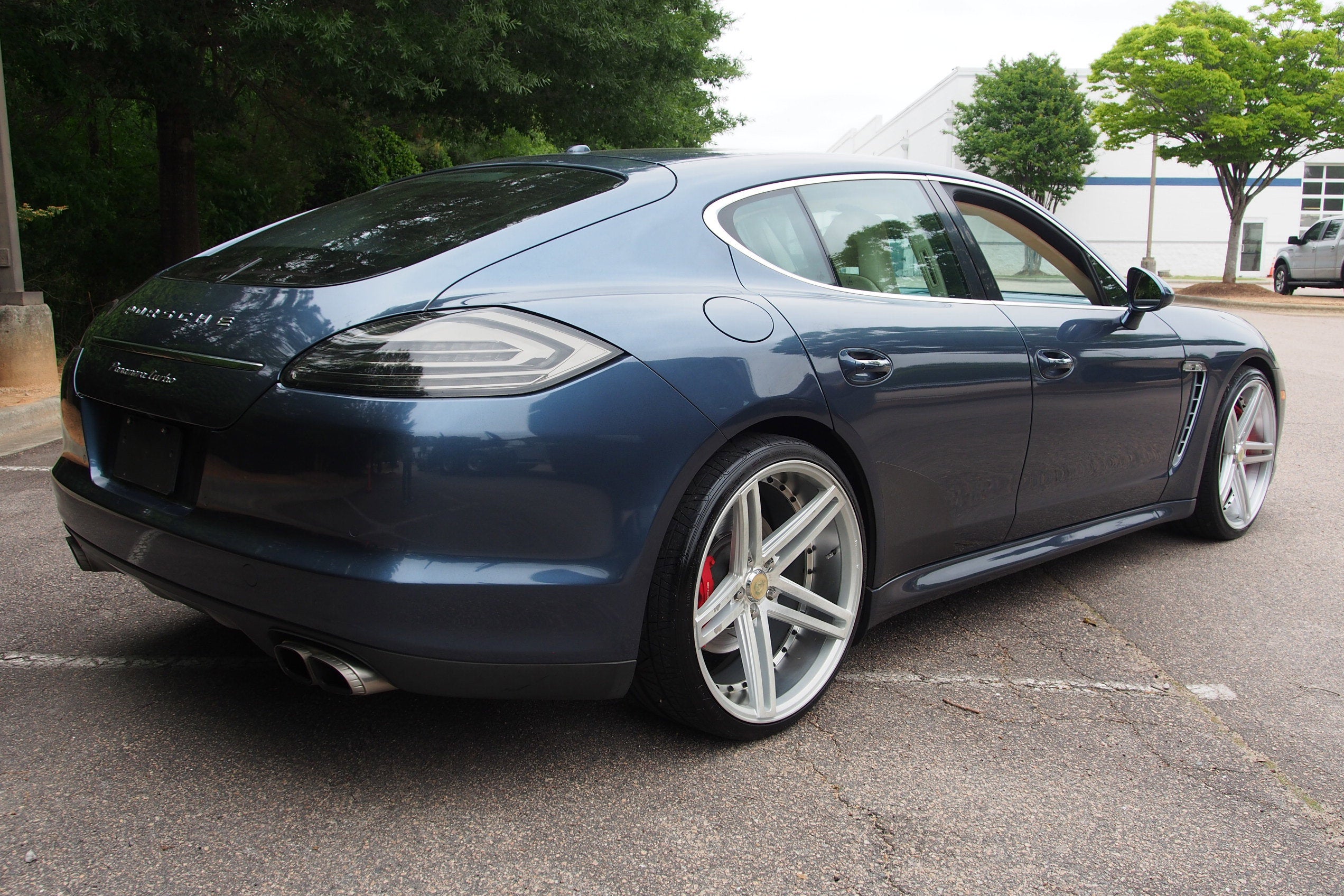 2012 Porsche Panamera Turbo