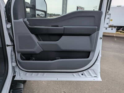 2025 Ford Super Duty F-450 DRW XL