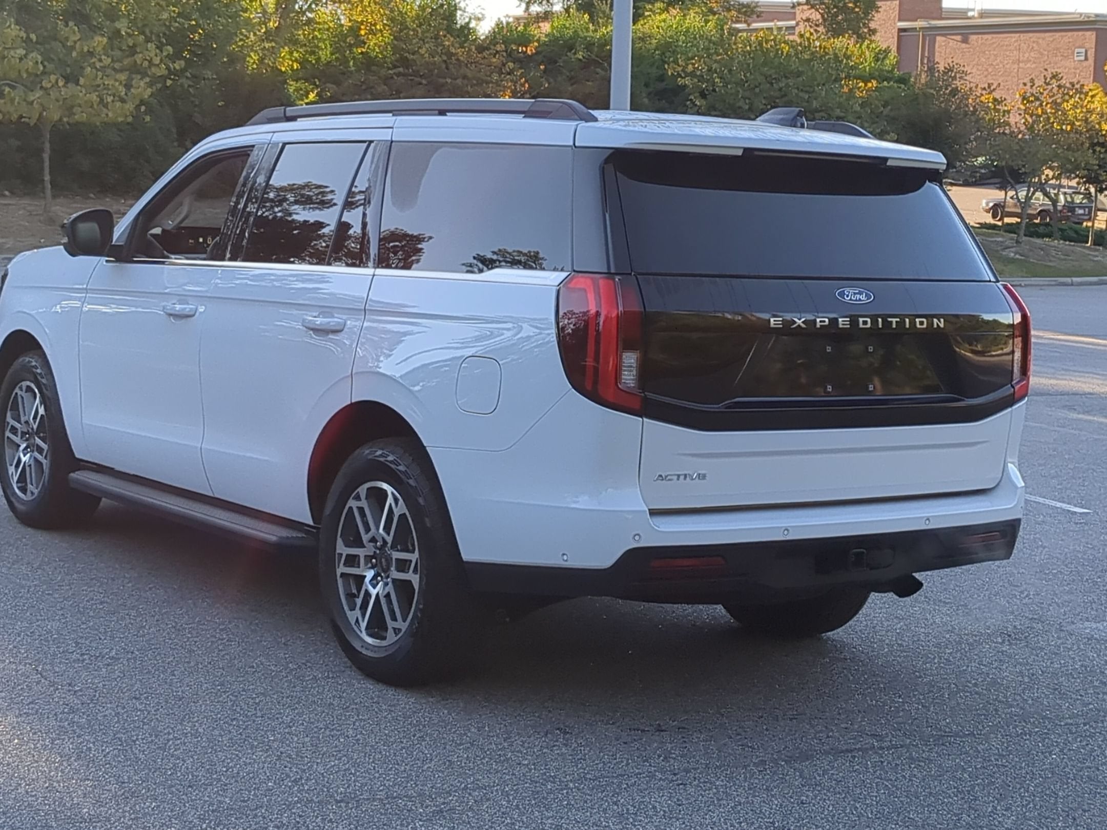 2025 Ford Expedition Active