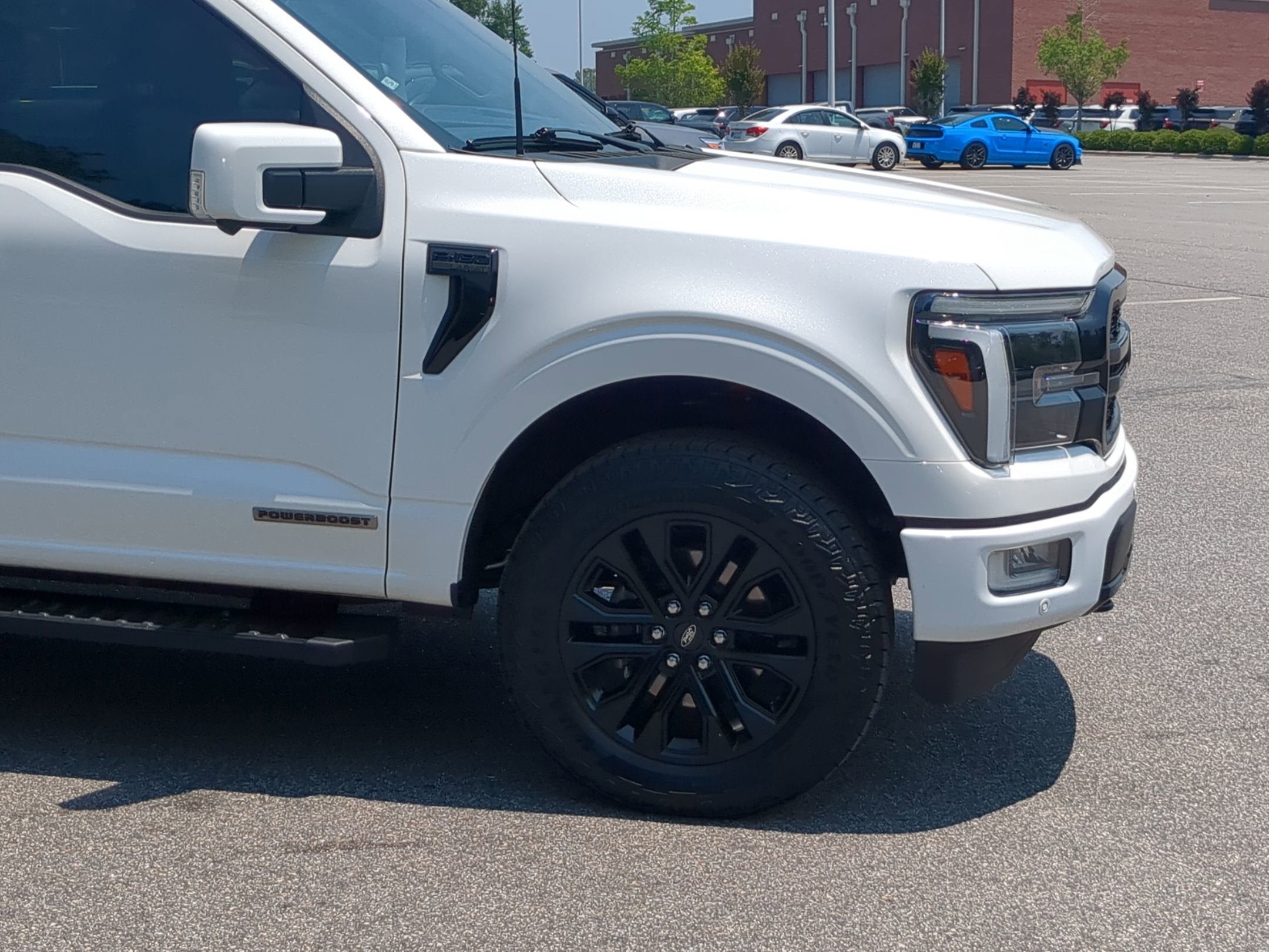 2024 Ford F-150 LARIAT