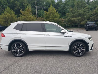 2024 Volkswagen Tiguan SEL R-Line