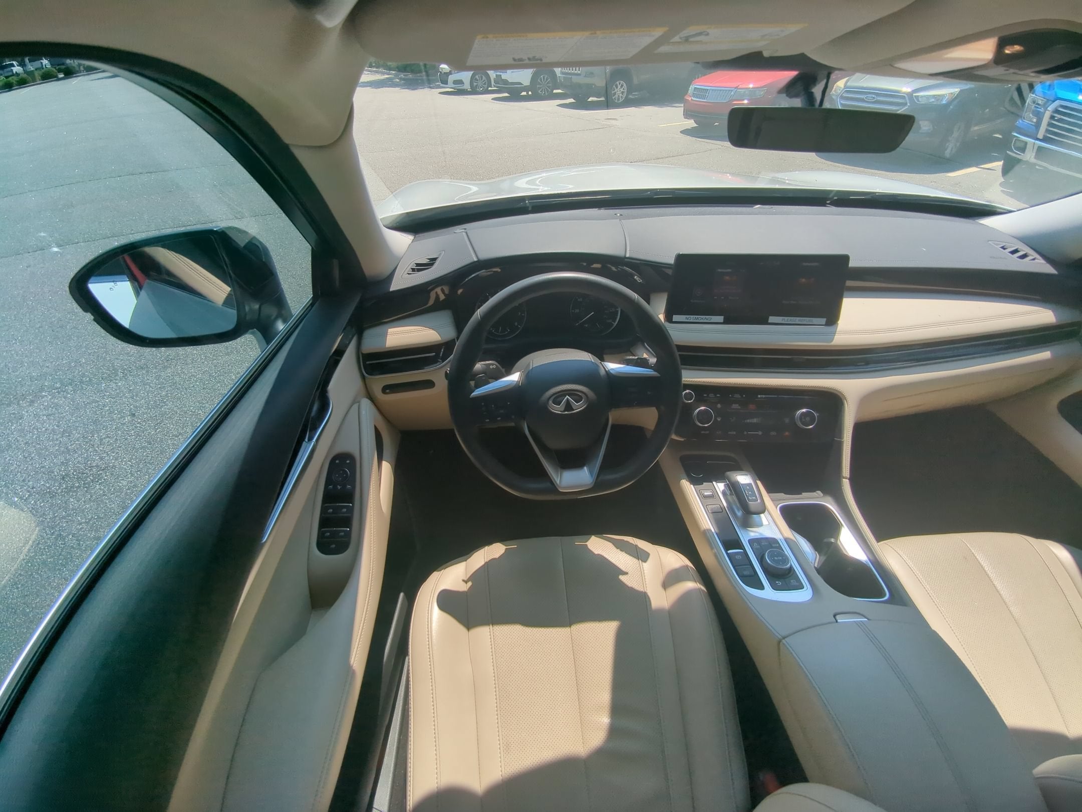 2023 INFINITI QX60 PURE