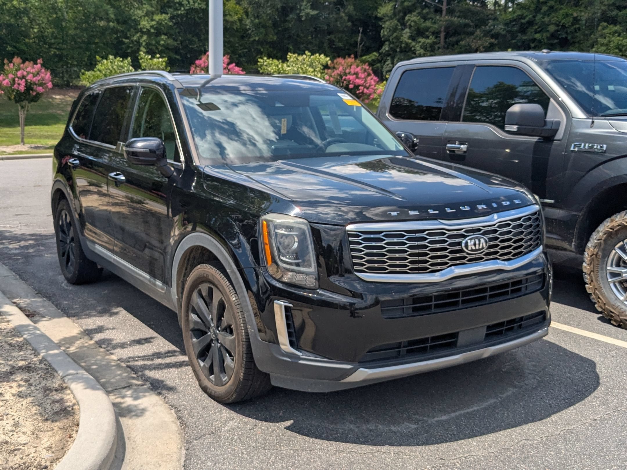 2020 Kia Telluride S