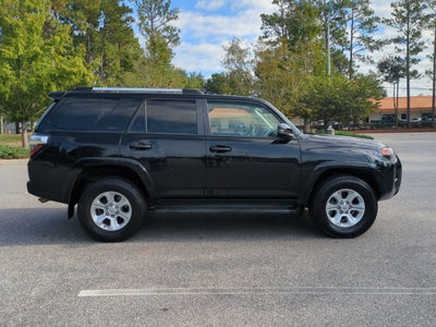 2022 Toyota 4Runner SR5