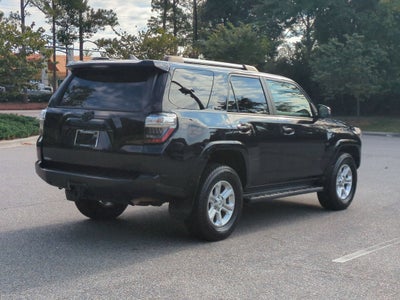 2022 Toyota 4Runner SR5