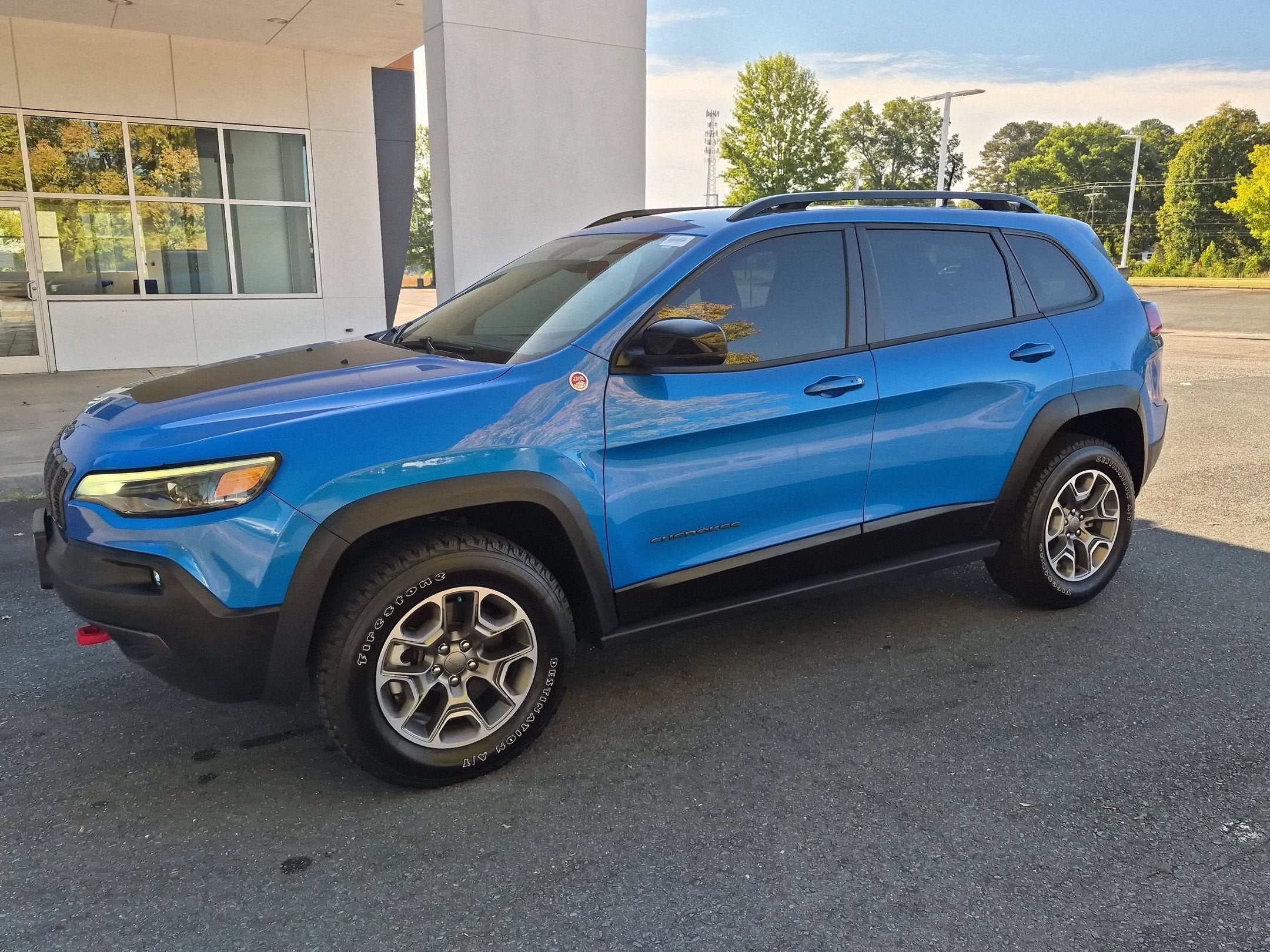 2022 Jeep Cherokee Trailhawk