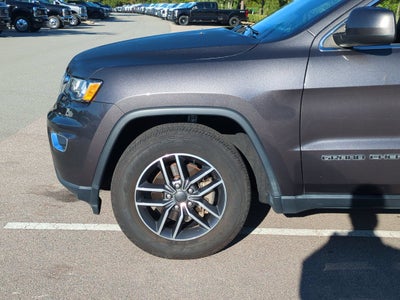 2020 Jeep Grand Cherokee Laredo E