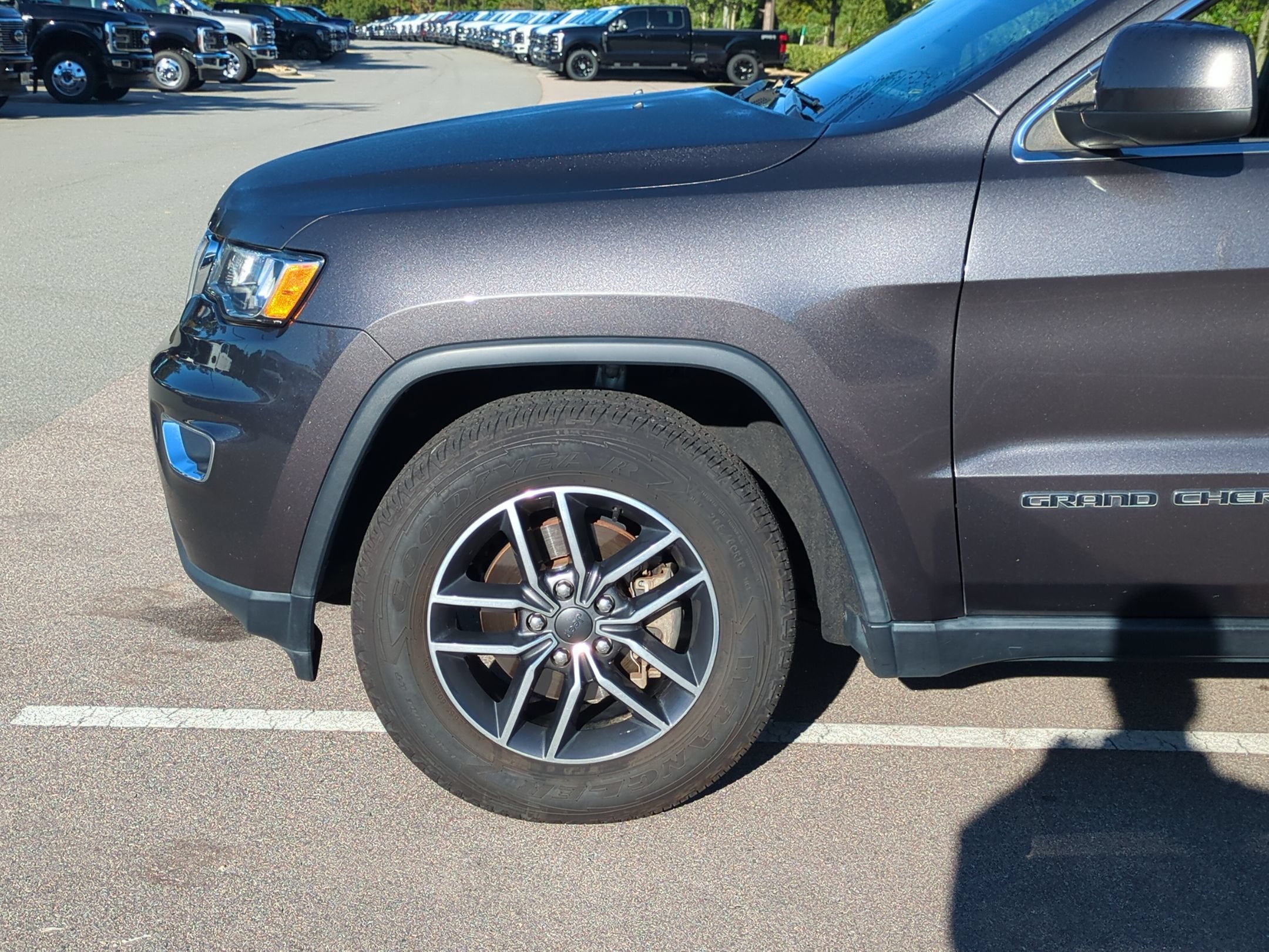 2020 Jeep Grand Cherokee Laredo E
