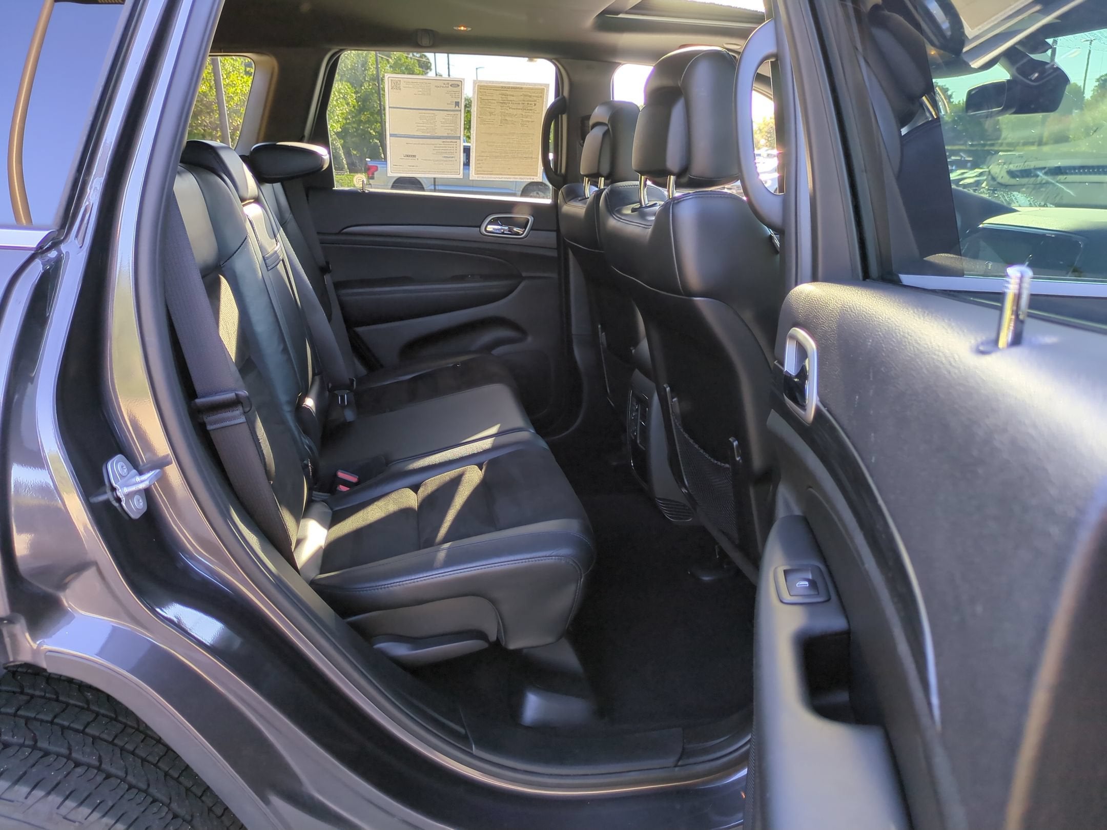 2020 Jeep Grand Cherokee Laredo E