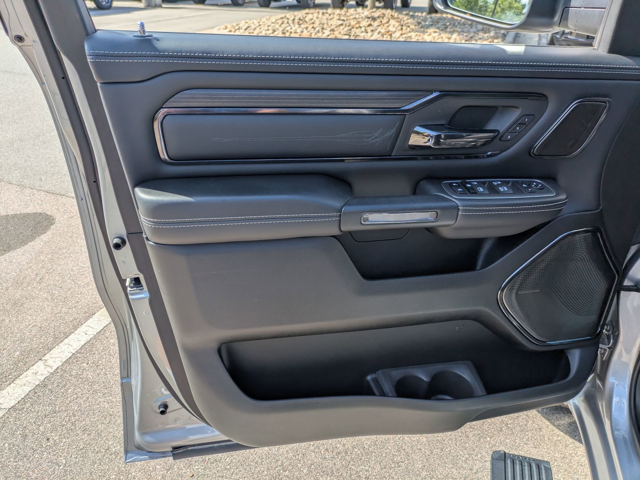 2023 RAM 1500 Limited