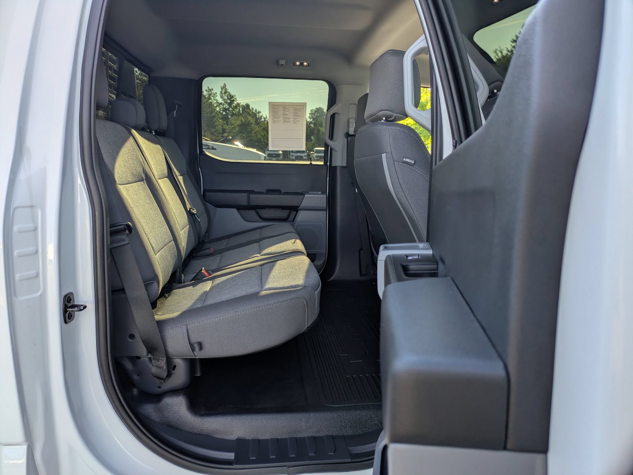 2024 Ford Super Duty F-450 DRW XL