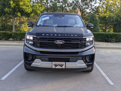 2025 Ford Expedition Platinum