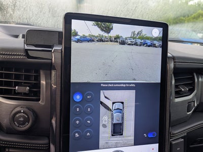 2025 Ford F-150 Lightning Platinum