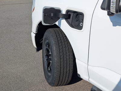 2023 Ford F-150 Lightning XLT