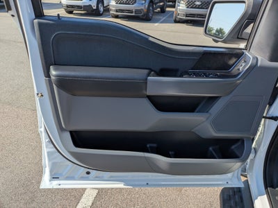 2023 Ford F-150 Lightning XLT