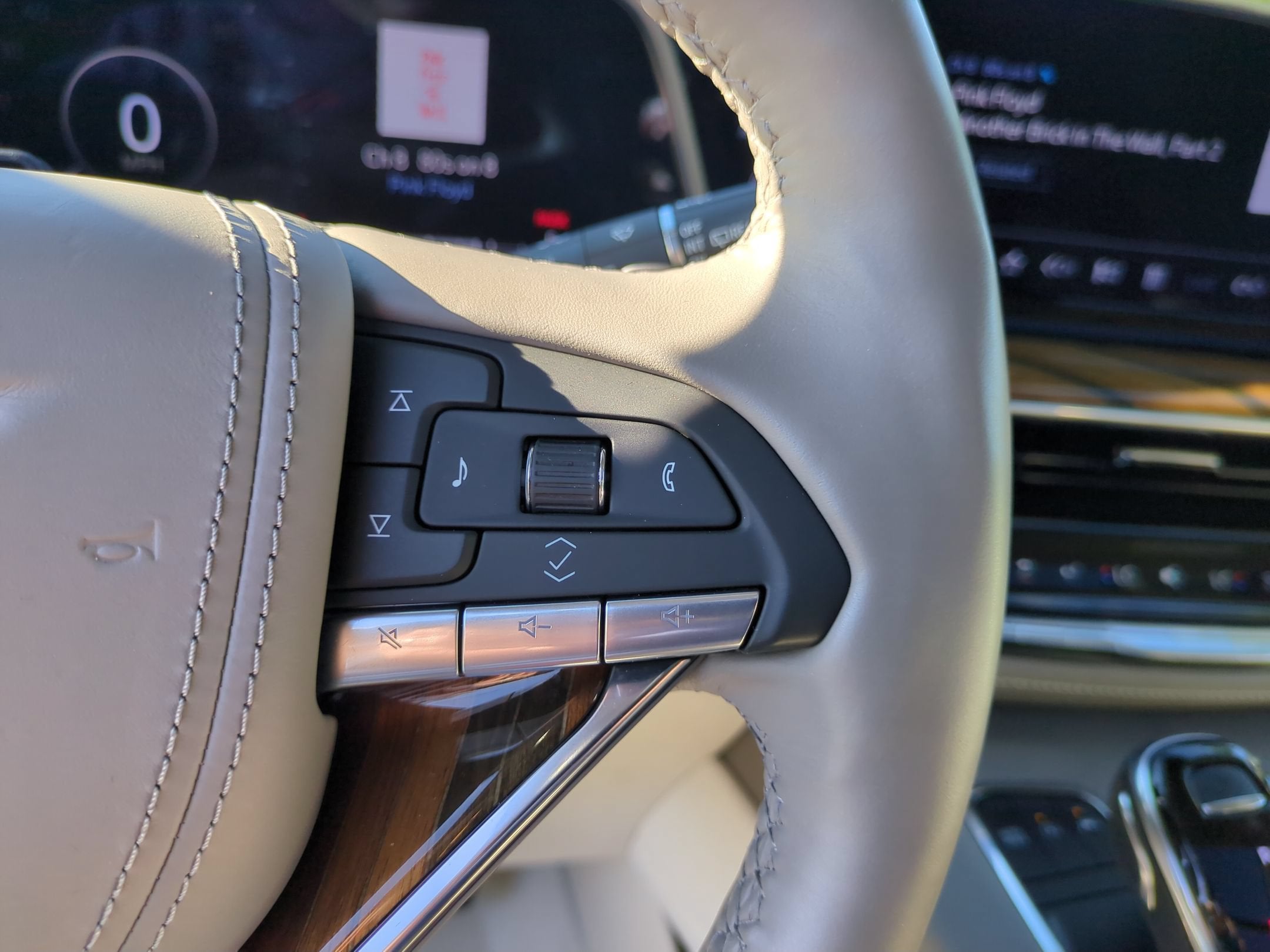 2024 Cadillac Escalade ESV 4WD Sport Platinum