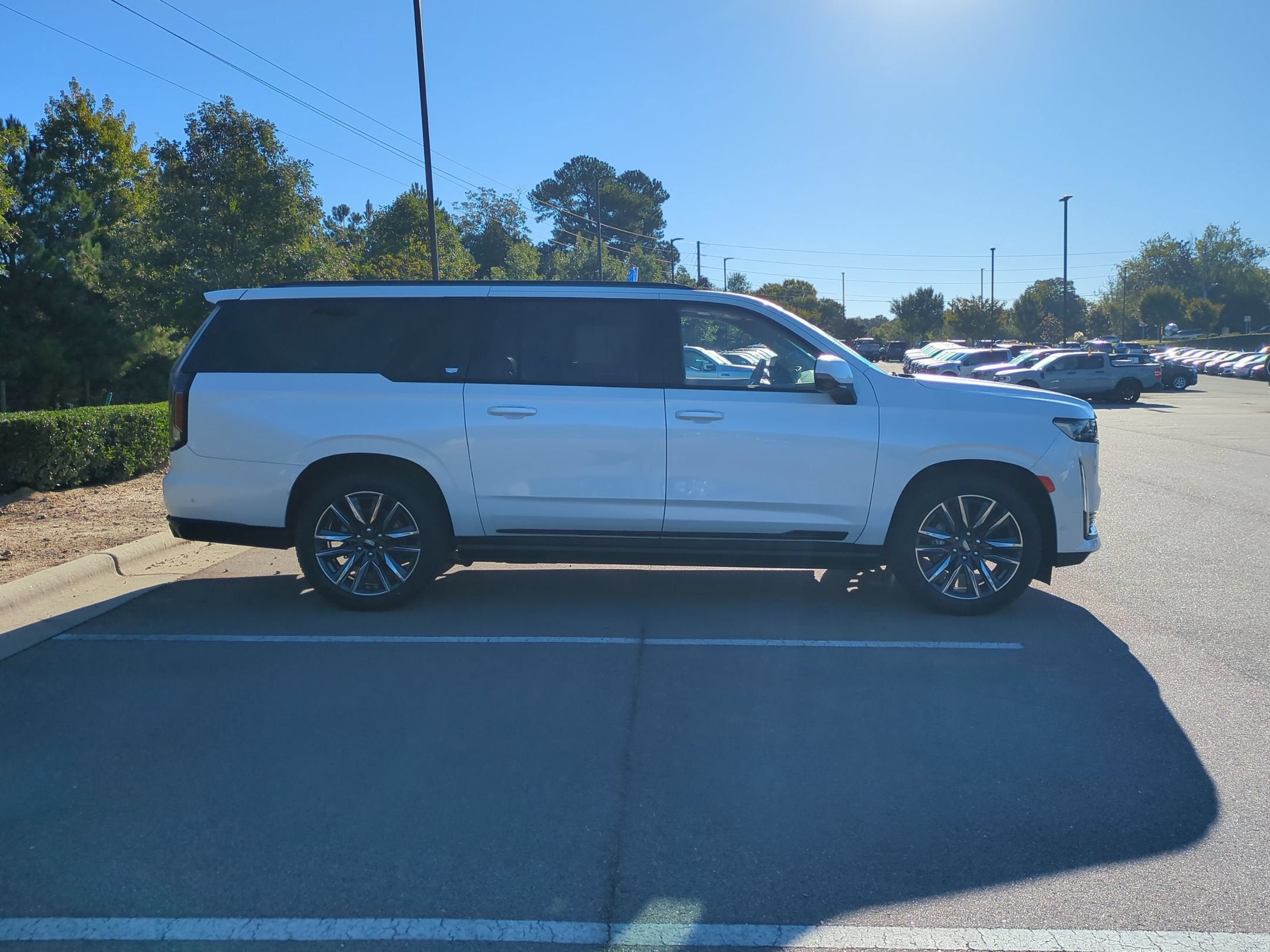 2024 Cadillac Escalade ESV 4WD Sport Platinum