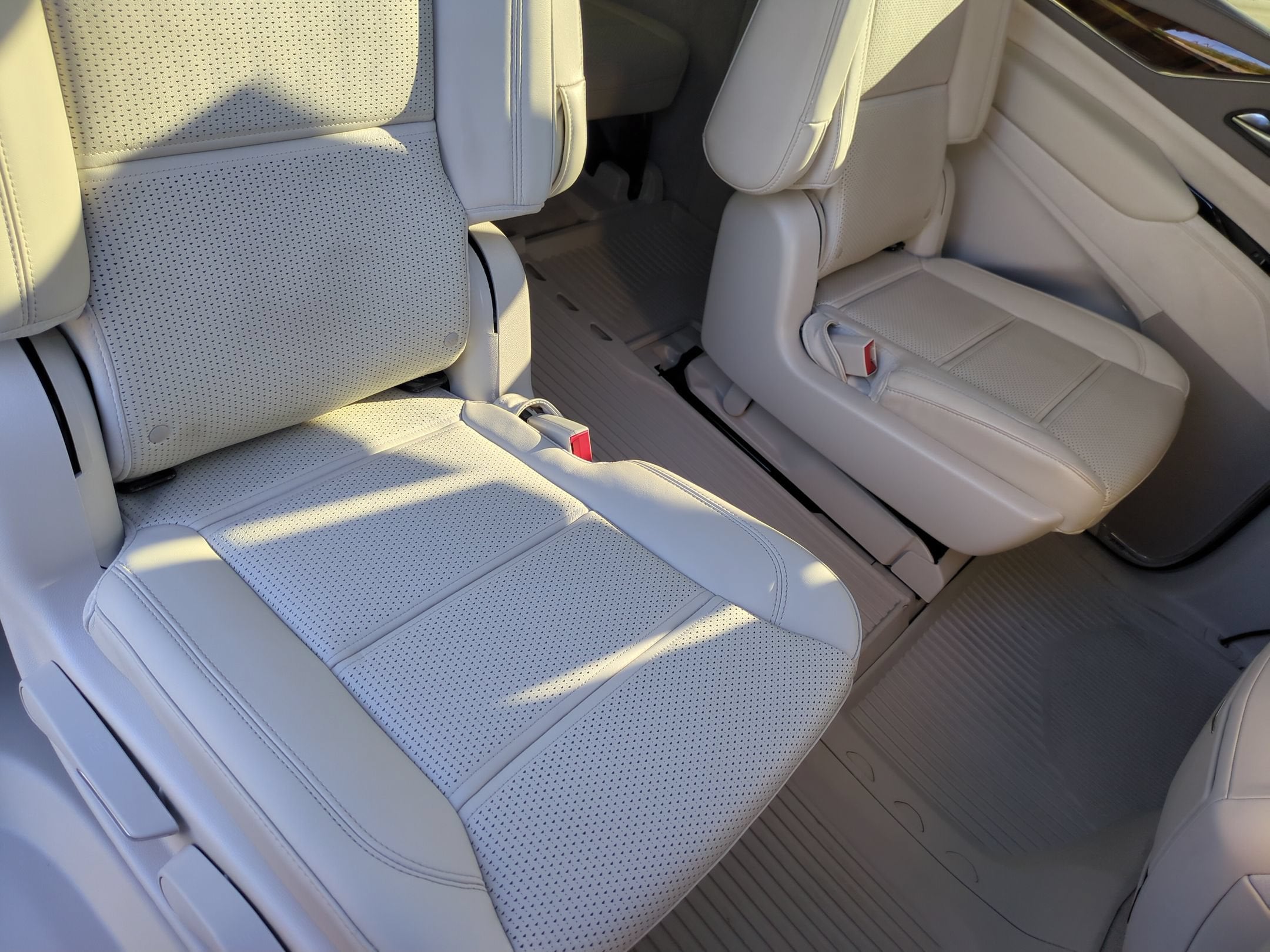 2024 Cadillac Escalade ESV 4WD Sport Platinum