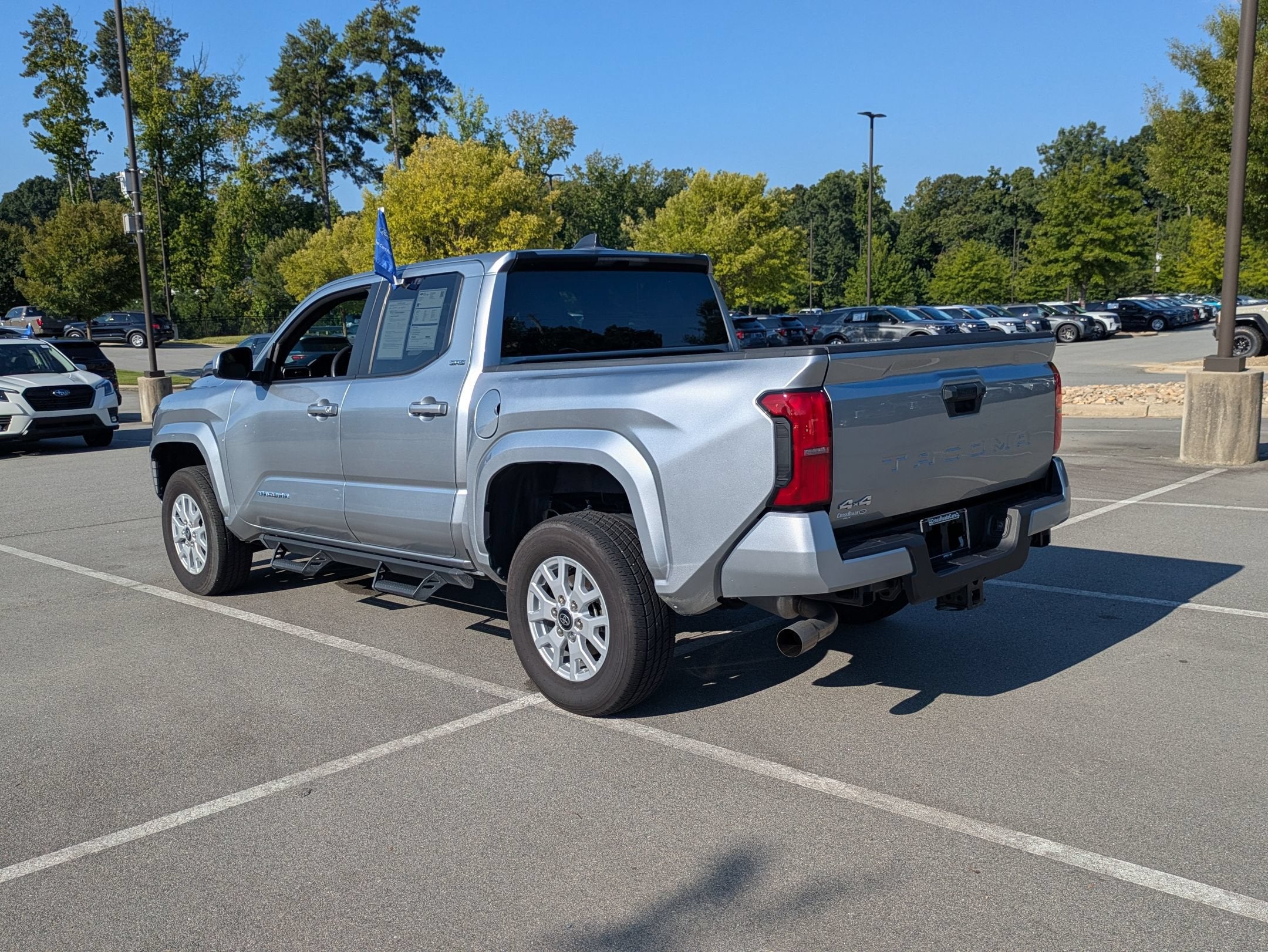 2025 Toyota Tacoma 4WD SR5