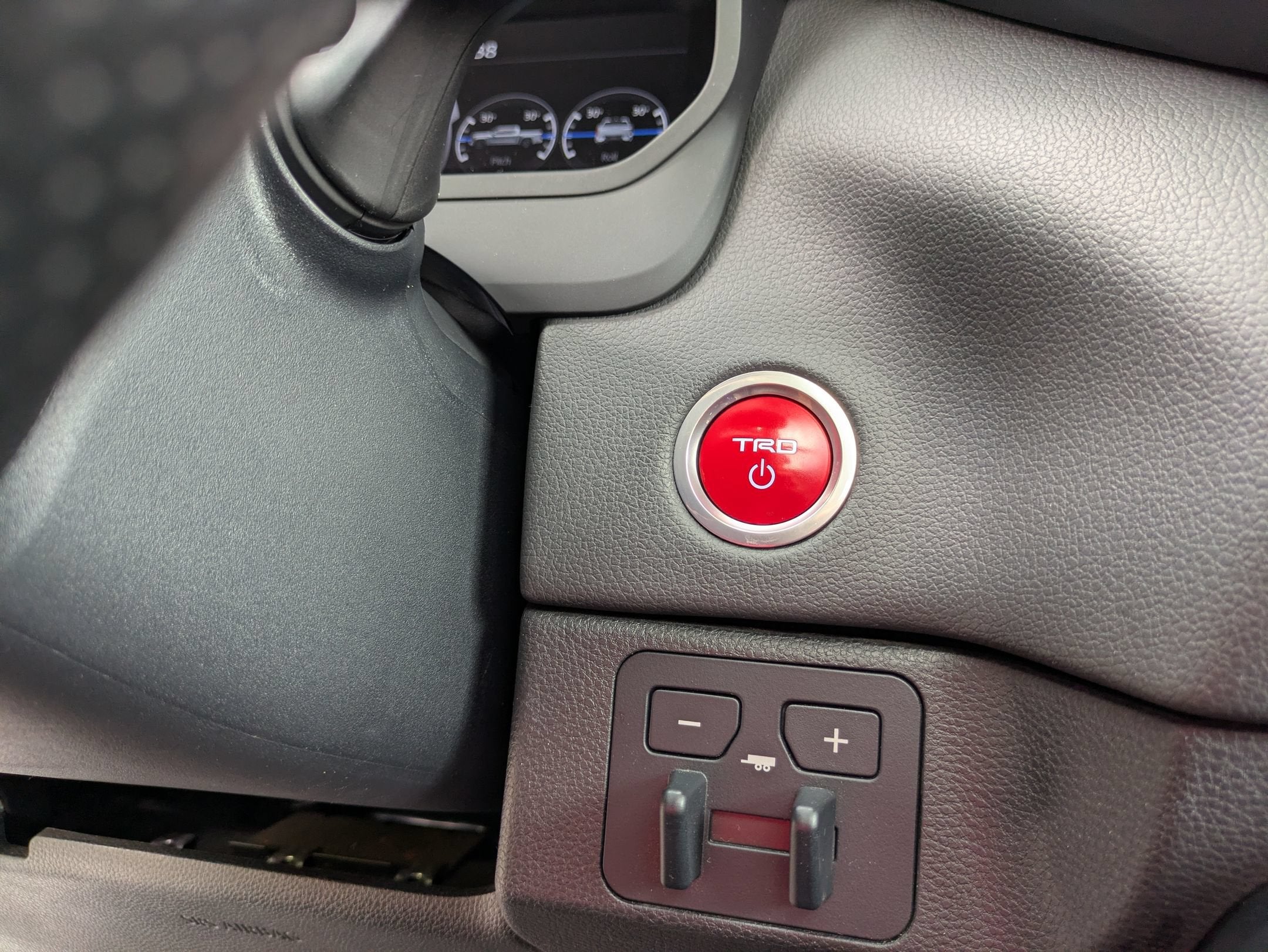 2022 Toyota Tundra 4WD TRD Pro Hybrid