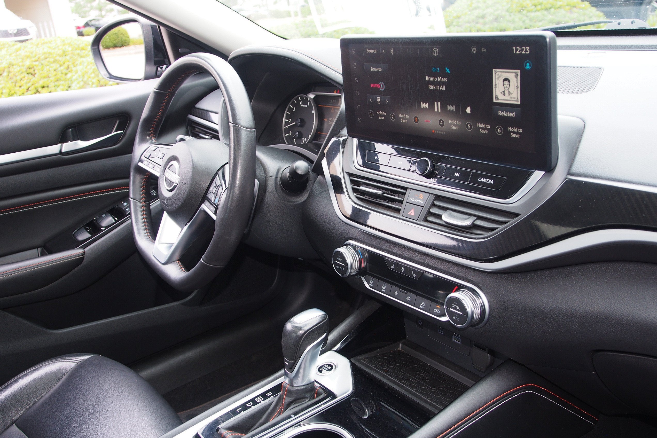 2023 Nissan Altima 2.0 SR