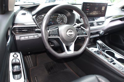 2023 Nissan Altima 2.0 SR