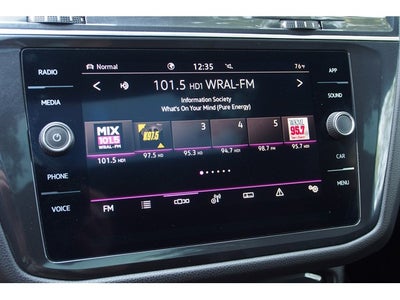 2022 Volkswagen Tiguan SE R-Line Black
