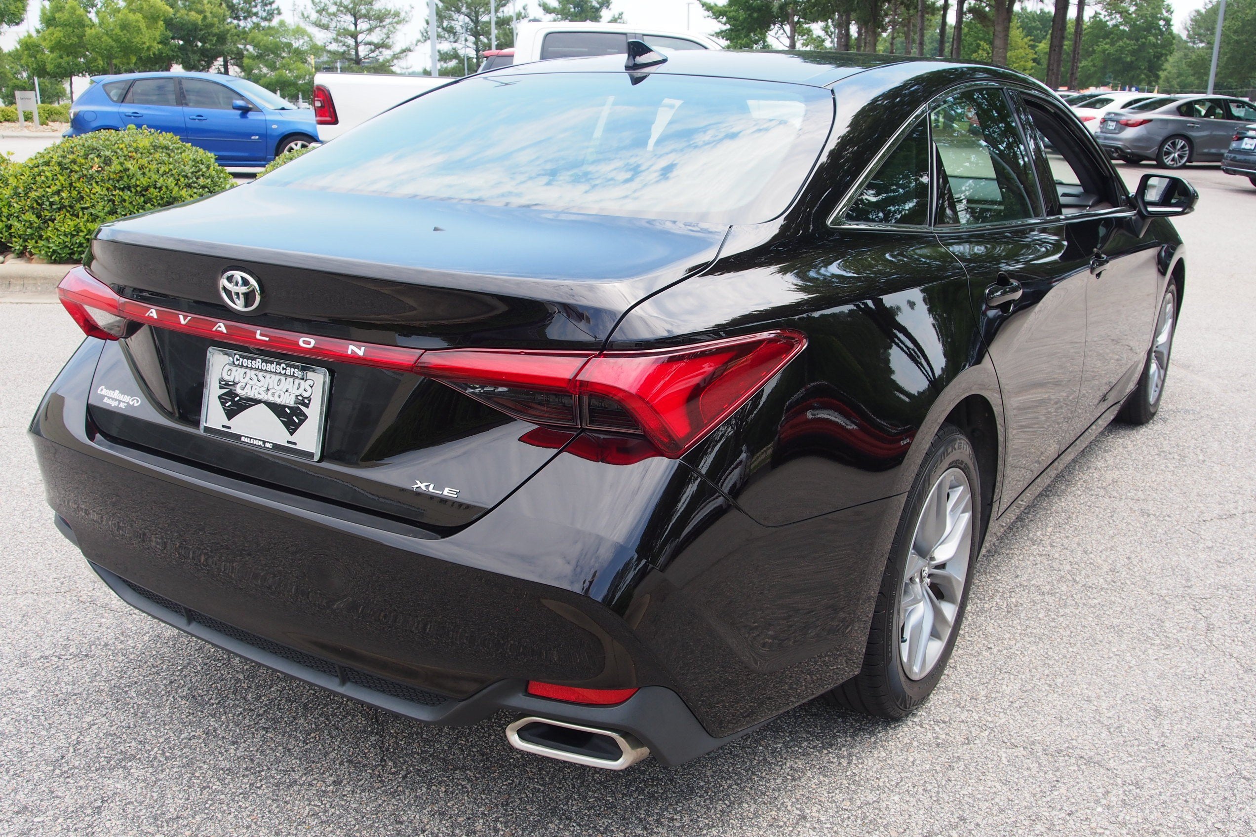2019 Toyota Avalon XLE