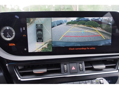 2024 Lexus ES ES 300h F SPORT Handling