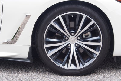 2022 INFINITI Q60 LUXE