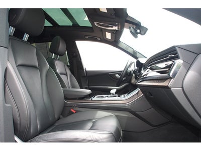2022 Audi Q8 Premium Plus