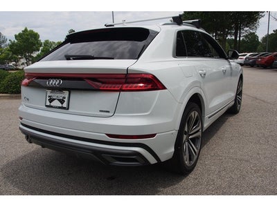 2022 Audi Q8 Premium Plus