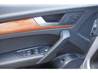 2023 Audi Q5 S line Premium