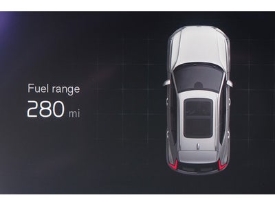 2023 Volvo XC40 Plus Dark Theme