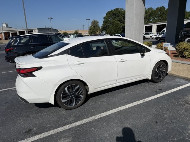 2024 Nissan Versa SR