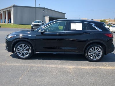 2023 INFINITI QX50 LUXE