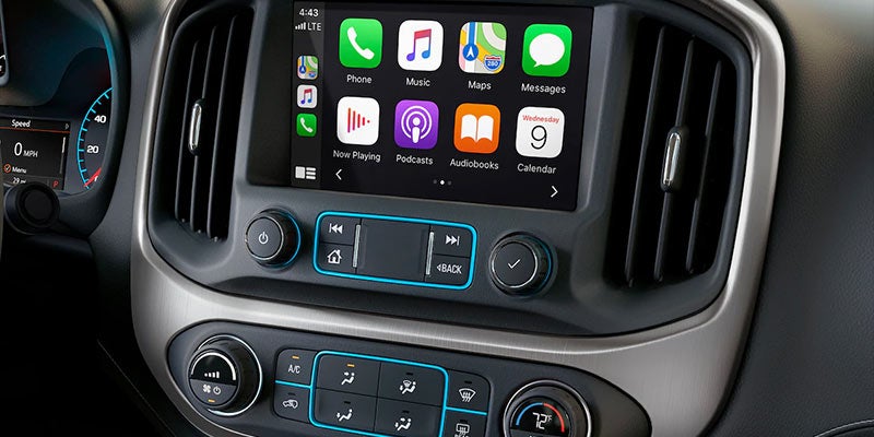 Infotainment system with CarPlay
